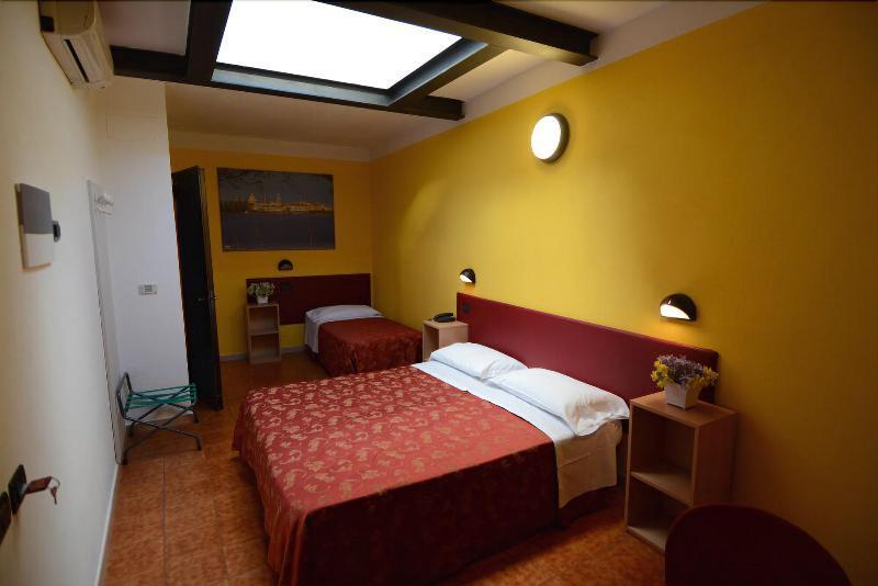 Abbazia Bed & Breakfast Mantova Luaran gambar