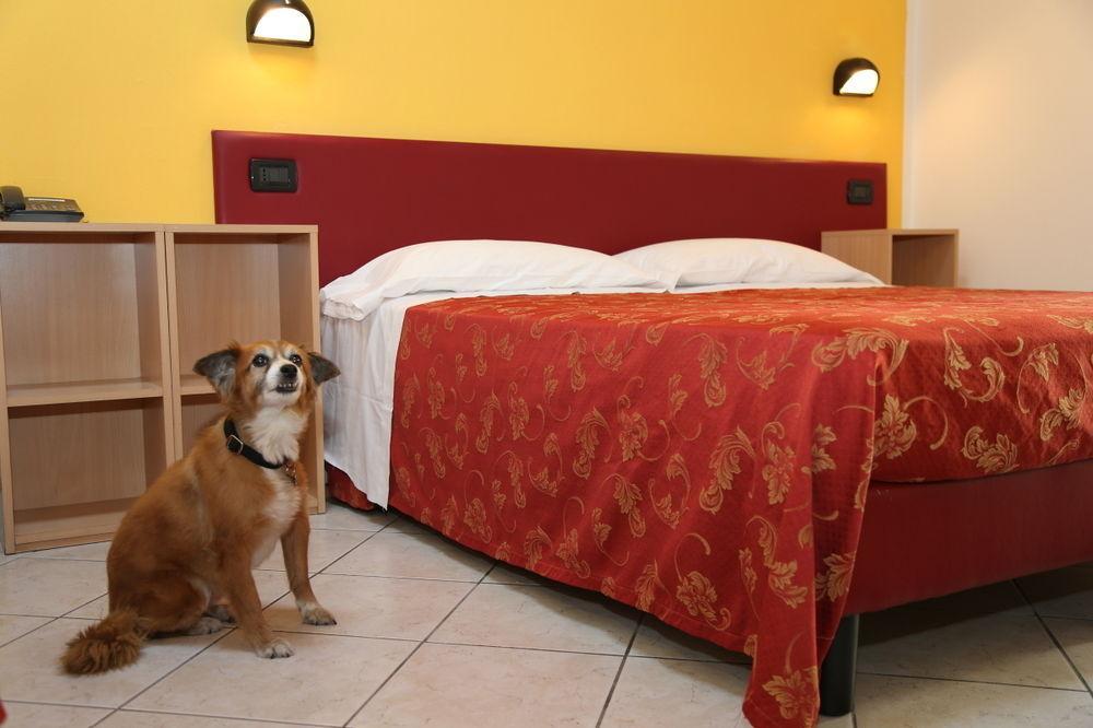 Abbazia Bed & Breakfast Mantova Luaran gambar