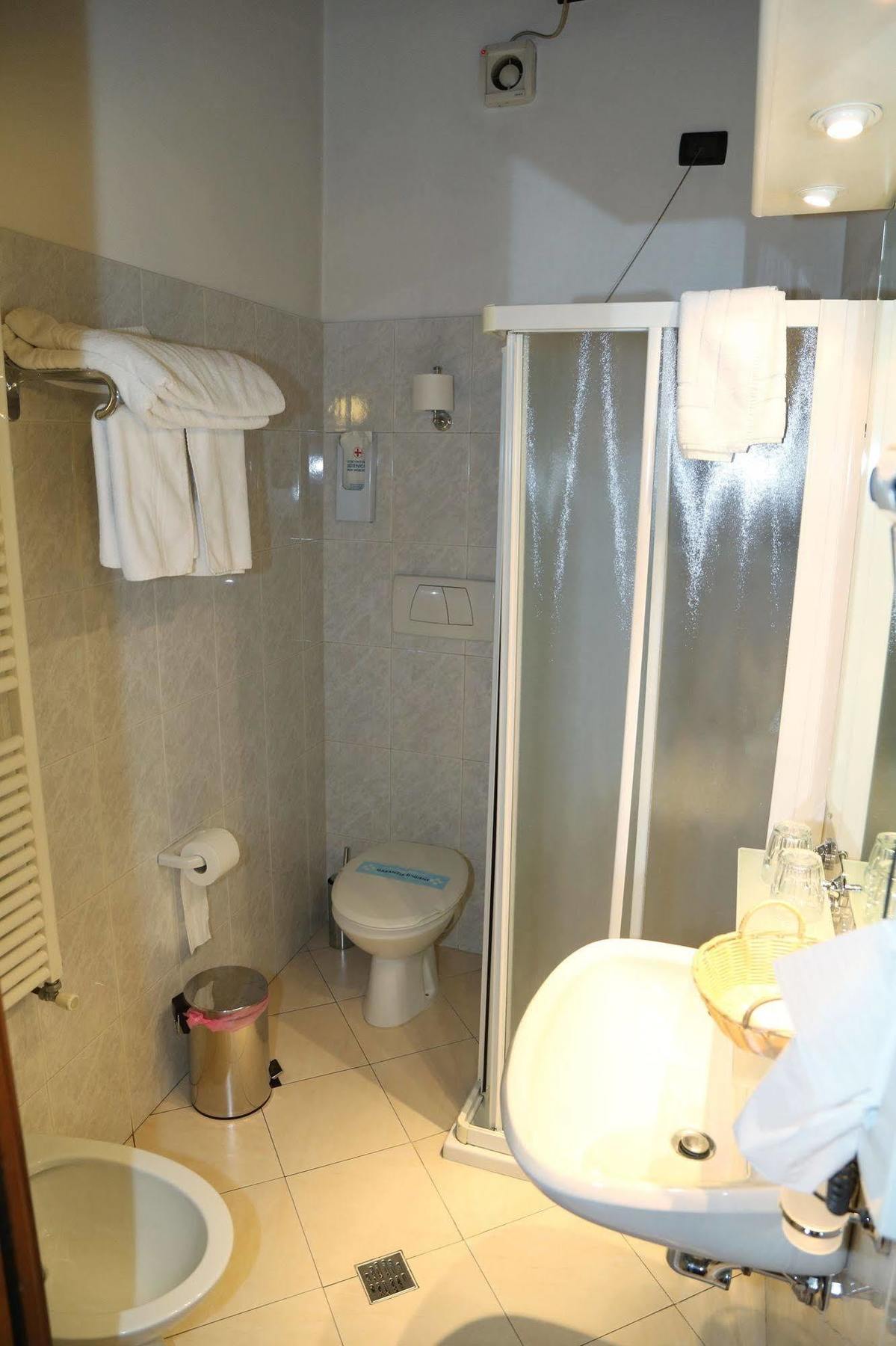 Abbazia Bed & Breakfast Mantova Luaran gambar
