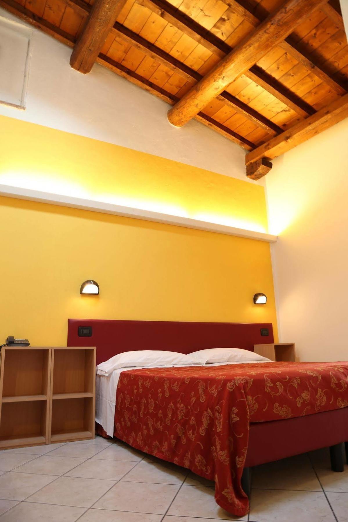 Abbazia Bed & Breakfast Mantova Luaran gambar